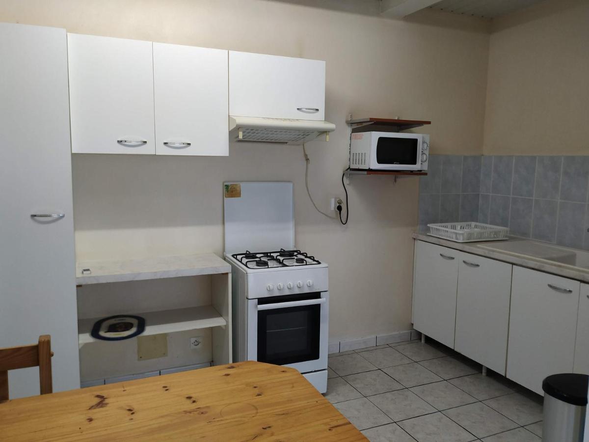 F2 Rez De Jardin Carbet Apartamento Le Carbet Exterior foto