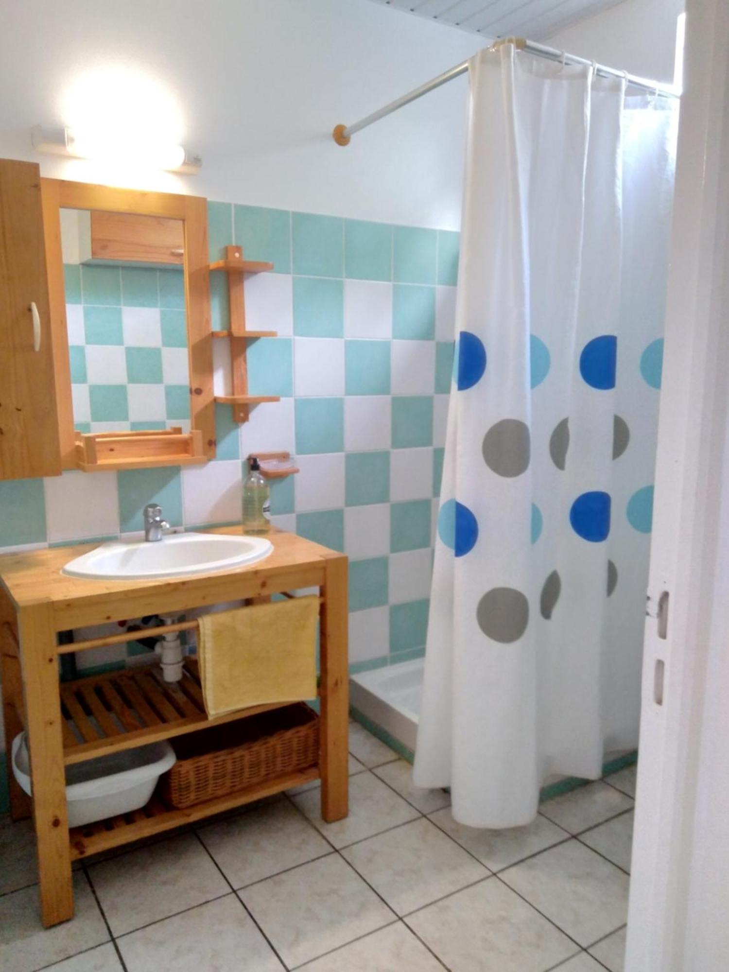 F2 Rez De Jardin Carbet Apartamento Le Carbet Exterior foto